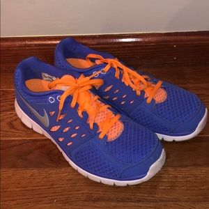 Nike Fitsole Tennis Shoes